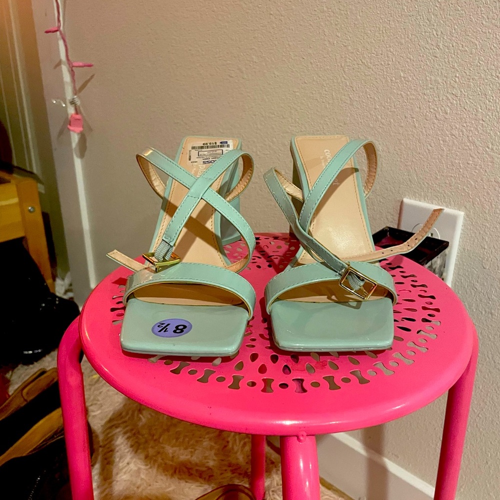 Blue heels 8 1/2